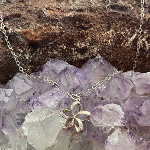 925 Silver Flower Necklace